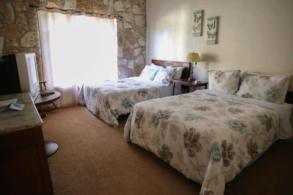The Lodge At Cypress Falls Wimberley Dış mekan fotoğraf