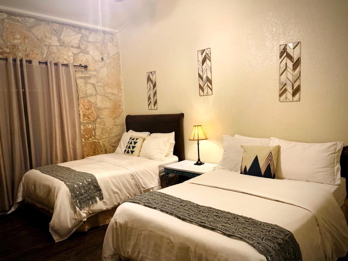 The Lodge At Cypress Falls Wimberley Dış mekan fotoğraf